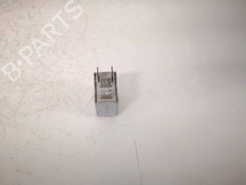 Electronic sensor VW TOURAN (1T1, 1T2) 1.9 TDI | BP36588420M84 - Image 2