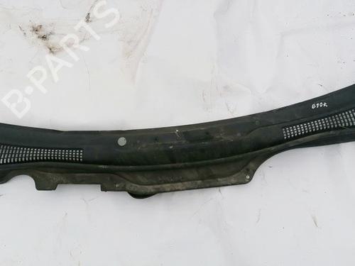 Used Scuttle panel Scuttle panel VOLVO V50 (545) D2 (114 hp) 35525347 35525347