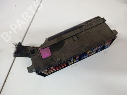 Used Fuse box Fuse box SKODA FABIA II (542) 1.4 TDI (80 hp) 33999682 33999682