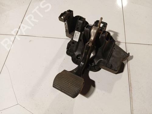 Used Pedal Pedal 34913217 34913217