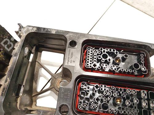 Fuse box OPEL ASTRA H (A04) 1.9 CDTI (L48) | BP32558806E1