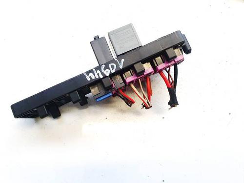 Fuse box VW PASSAT B6 (3C2) 1.9 TDI | BP32538916E1