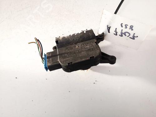 Used Electronic module Electronic module VW TOURAN (1T1, 1T2) 1.9 TDI (100 hp) 32895623 32895623