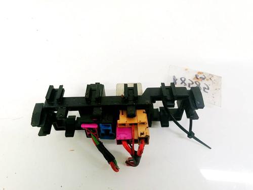 Fuse box AUDI A6 C6 (4F2) 2.0 TDI | BP32925051E1 - Image 2