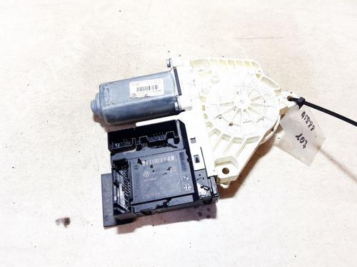 Left front window motor VW PASSAT B6 (3C2) 2.0 TDI | BP35633308E21 - Image 2