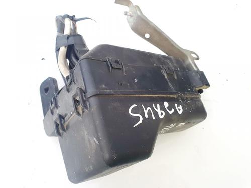 fuse-box-toyota-avensis-_t25_-2003-2004-2005-2006-2007-2008-32901021 main image
