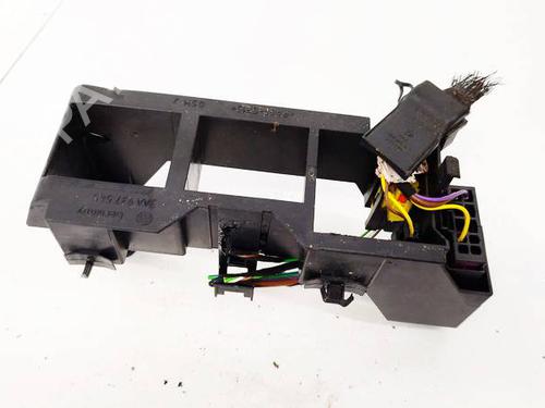 fuse-box-skoda-superb-ii-3t4-2008-2009-2010-2011-2012-2013-2014-2015-32581232 main image