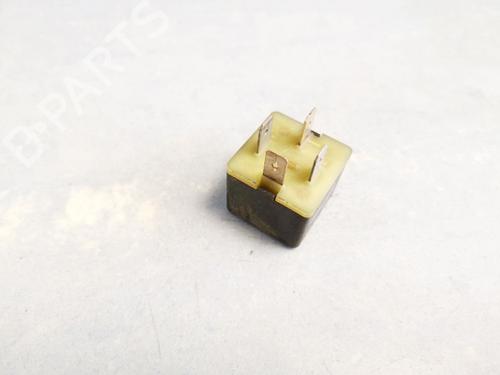 Electronic sensor AUDI A4 B5 (8D2) 1.9 TDI | BP33060905M84 - Image 2