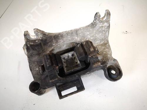 Used Engine mount Engine mount RENAULT MEGANE III Hatchback (BZ0/1_, B3_) 1.5 dCi (BZ0C) (90 hp) 32954790 32954790