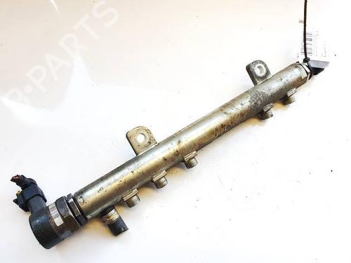 Used Injection rail Injection rail 35058624 35058624