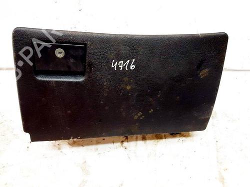 Used Glove box Glove box AUDI 80 B3 Saloon (893, 894, 8A2) 2.0 E (113 hp) 35862197 35862197