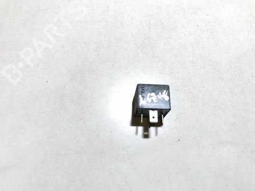 andre-vw-passat-b5-variant-3b5-1997-1998-1999-2000-2001-33082063 main image