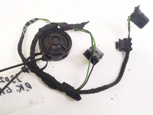 speaker-audi-a6-c5-4b2-4b4-1997-1998-1999-2000-2001-2002-2003-2004-2005-32619754 main image