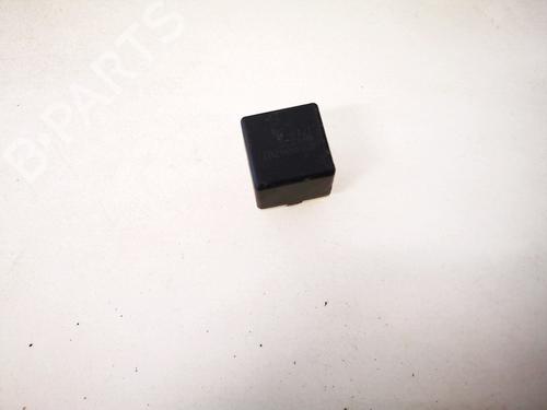 Used Electronic sensor Electronic sensor CHRYSLER VOYAGER / GRAND VOYAGER III (GS_, NS_) 3.8 (182 hp) 32881688 32881688