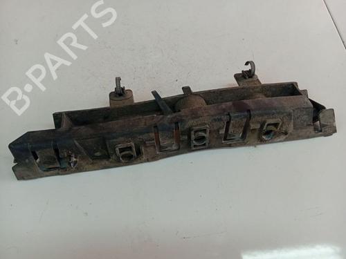 Used Front bumper bracket Front bumper bracket CITROËN C5 III (RD_) 1.6 HDi 110 (RD9HZC) (109 hp) 39895808 39895808