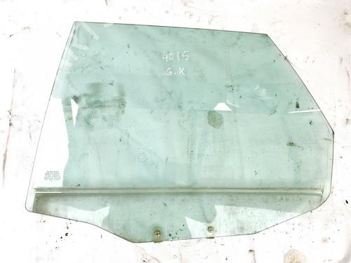 Used Rear left door window Rear left door window 35857411 35857411