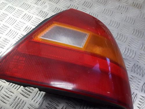 right-taillight-honda-civic-vi-hatchback-ej-ek-1995-1996-1997-1998-1999-2000-2001-35669827 main image
