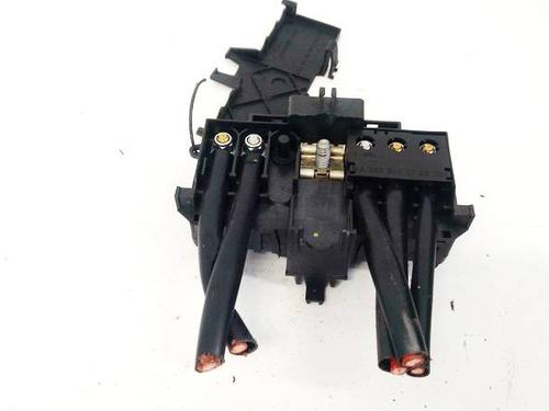 Used Fuse box Fuse box MERCEDES-BENZ C-CLASS (W203) C 180 Kompressor (203.046) (143 hp) 32597133 32597133
