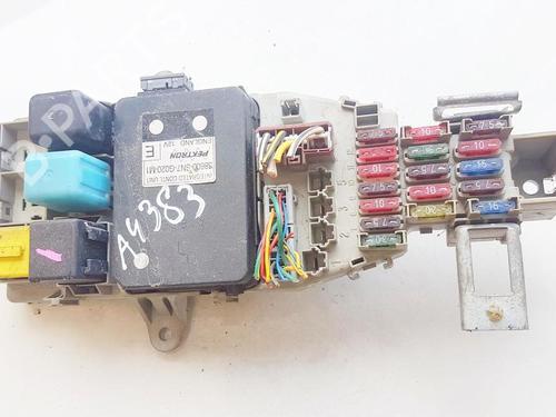 Used Fuse box Fuse box HONDA ACCORD V (CC, CD) 2.0 i S (CD4) (131 hp) 33526701 33526701