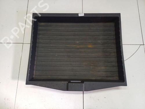 Used Boot lining Boot lining 38298736 38298736