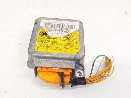 Used ECU airbags CITROËN BERLINGO / BERLINGO FIRST MPV (MF_, GJK_, GFK_) 2.0 HDI 90 (MFRHY) (90 hp) 32584333