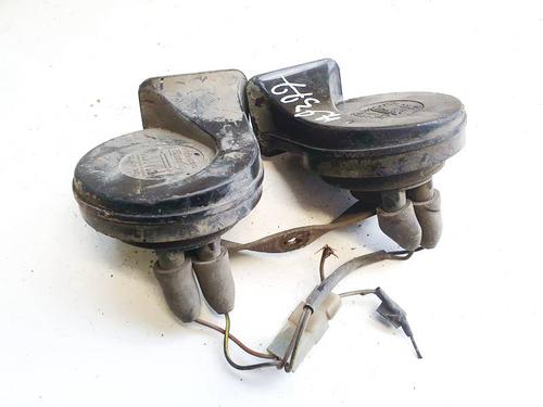 horn-toyota-corolla-verso-_e12_-2001-2002-2003-2004-2005-2006-2007-35207322 main image