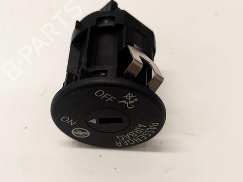 Used Switch Switch 38631149 38631149