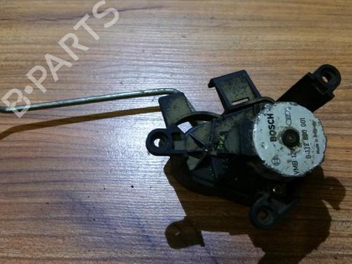 Used Electronic module Electronic module BMW 3 (E36) 320 i (150 hp) 33524586 33524586