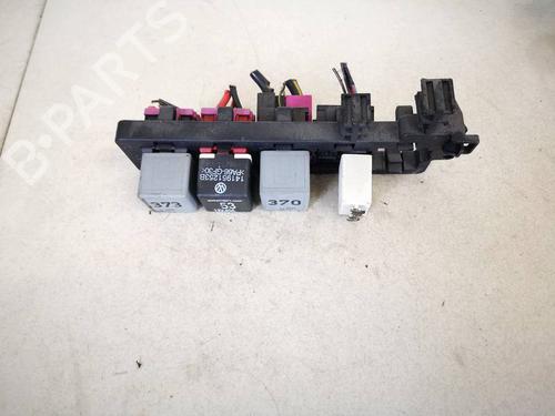 Used Fuse box SKODA OCTAVIA II (1Z3) 1.9 TDI (105 hp) 32946200