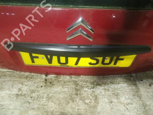 Used Tailgate trim Tailgate trim 35029974 35029974