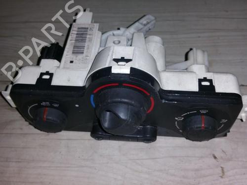 Used Climate control Climate control RENAULT MEGANE II (BM0/1_, CM0/1_) 1.4 16V (82 hp) 35650387 35650387