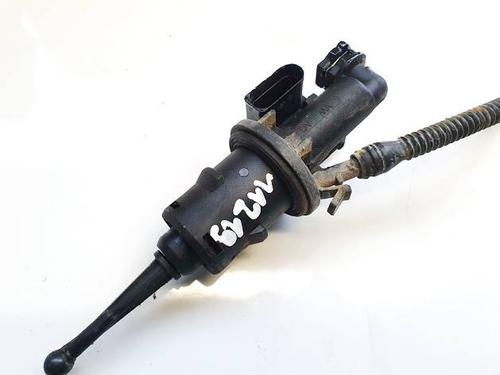 Clutch slave cylinder VW PASSAT B6 (3C2) 2.0 TDI | BP34785876M113 - Image 3
