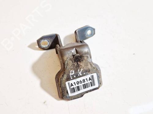 Used Hinge/Door check strap Hinge/Door check strap 32562636 32562636