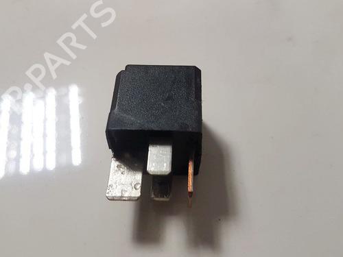 Used Electronic sensor Electronic sensor VOLVO XC90 I (275) D5 AWD (163 hp) 33107551 33107551