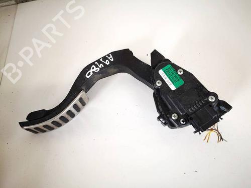 Pédale Pédale VW PHAETON (3D1, 3D2, 3D3, 3D4, 3D6, 3D7, 3D8, 3D9) 3.0 V6 TDI 4motion (240 hp) 35237943 35237943