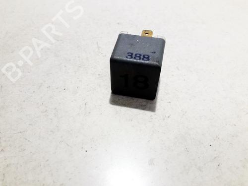 Used Electronic sensor Electronic sensor FORD GALAXY I (WGR) 2.0 i (116 hp) 33517507 33517507