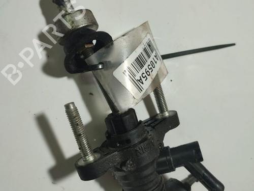 Used Clutch slave cylinder Clutch slave cylinder 34957944 34957944