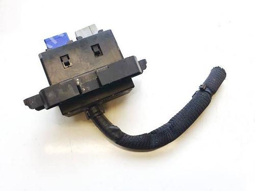 Used Fuse box Fuse box 38579696 38579696