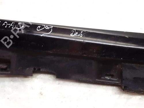 Used Right sideskirt Right sideskirt 38582938 38582938