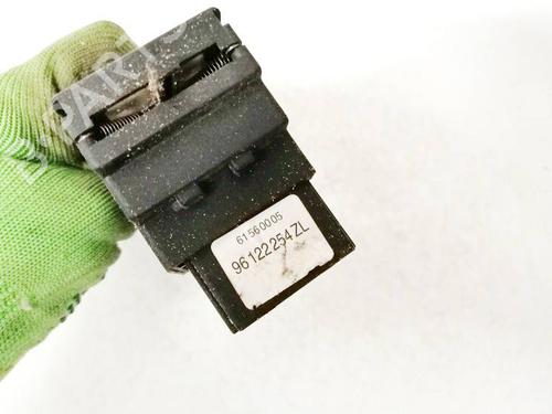 Warning switch PORSCHE CAYENNE (9PA) S 4.5 | BP35113312I22 - Image 3