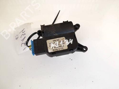 Used Electronic module Electronic module VW PASSAT B6 (3C2) 1.9 TDI (105 hp) 32956713 32956713
