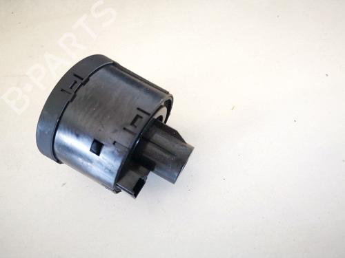 Switch SEAT LEON (5F1) 1.2 TSI | BP35417636I30 - Image 2