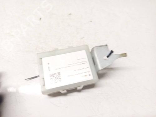 Used Electronic module Electronic module SUBARU LEGACY IV Estate (BP) 2.0 AWD (BP5) (138 hp) 33250099 33250099