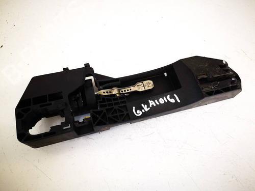 Used Rear left exterior door handle Rear left exterior door handle 35018243 35018243