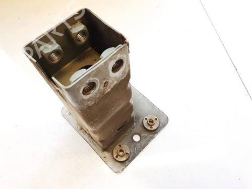 Used Front bumper bracket Front bumper bracket VESPA PX PX 125 E Lusso (VNX2T) (8 hp) 39998207 39998207