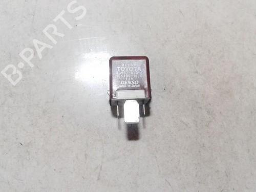 Used Other Other TOYOTA COROLLA Saloon (_E12_) 2.0 D-4D (CDE120_, CDE120R) (116 hp) 33516330 33516330