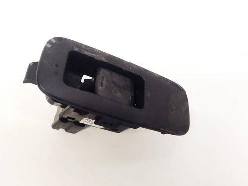 Used Switch Switch NISSAN QASHQAI I (J10, NJ10) 1.5 dCi (106 hp) 32624368 32624368