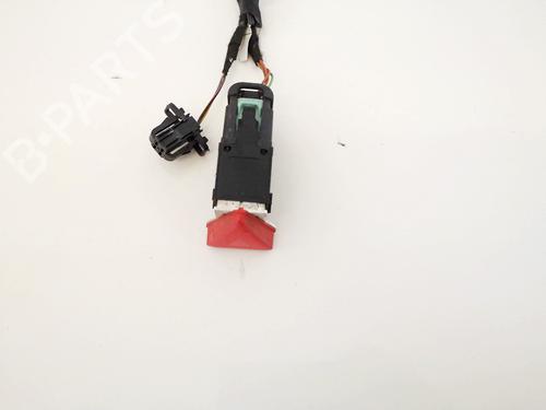 Used Warning switch Warning switch VW GOLF V (1K1) 1.9 TDI (105 hp) 35633076 35633076
