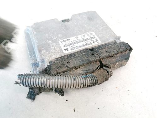 Engine control unit (ECU) OPEL ZAFIRA A MPV (T98) 2.0 DTI 16V (F75) | BP32887586M57 - Image 2