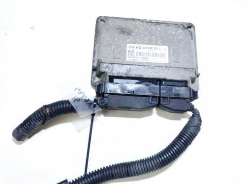 Used Engine control unit (ECU) Engine control unit (ECU) VW POLO IV (9N_, 9A_) 1.2 12V (64 hp) 33075690 33075690